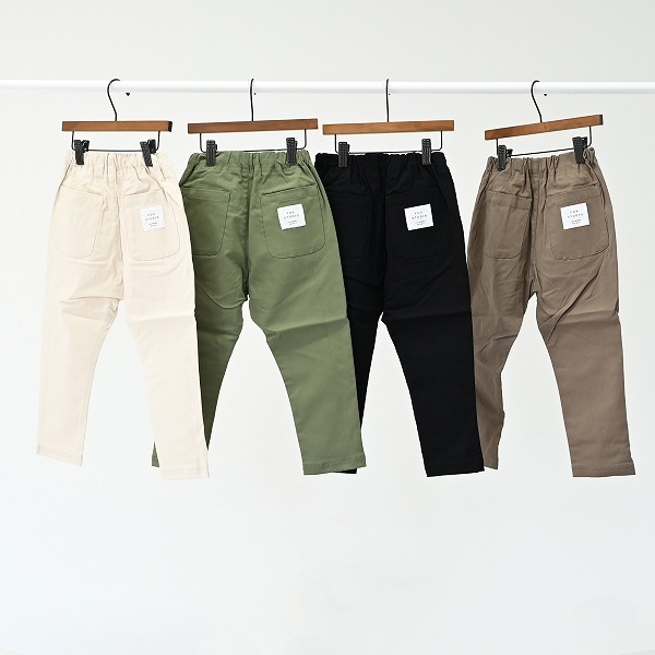 【定番】テーパードスリムパンツ