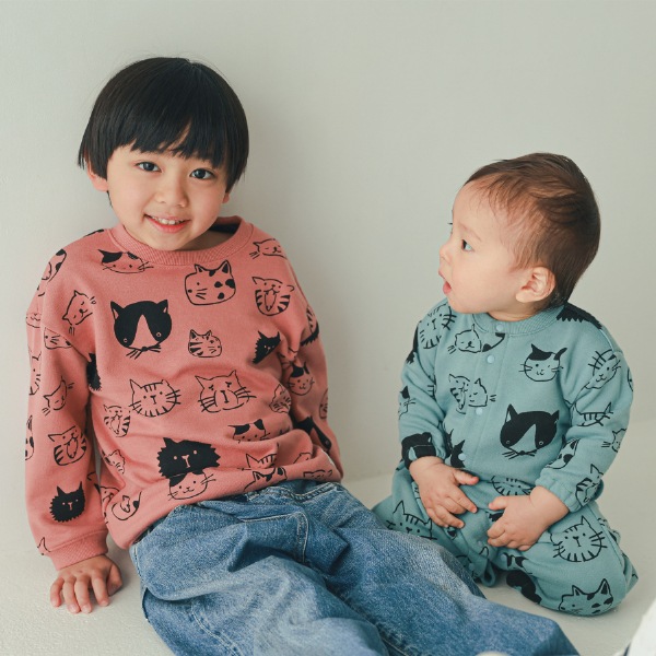 【25FW】いろんなねこ トレーナー / カメオブラウン