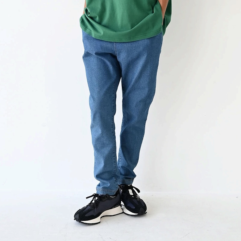 【定番】テーパードスリムデニムパンツ (Fサイズ)