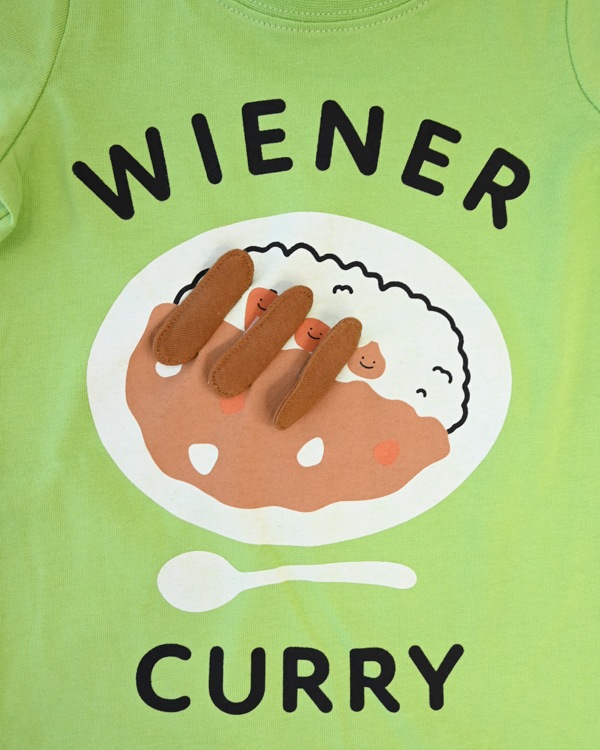 【チークルーム】ウインナーカレー Tシャツ / グリーン
