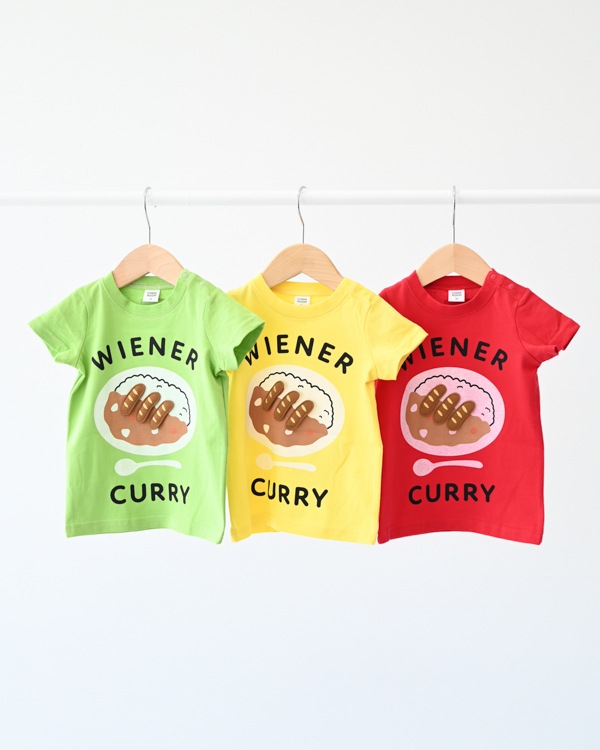 【チークルーム】ウインナーカレー Tシャツ / イエロー