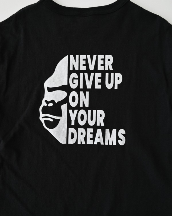 【ジーンズベー】GROW EVERY DAY Tシャツ / ブラック