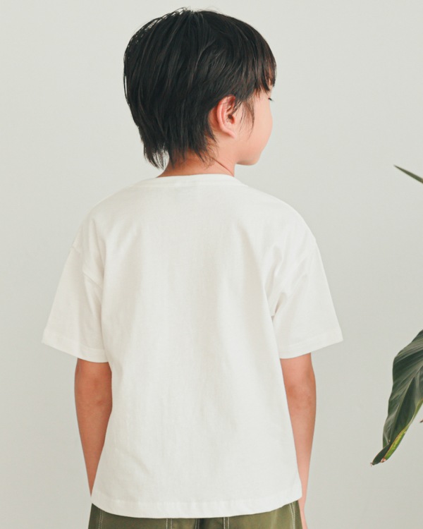 【ゼロスタンダード】MAKE TODAY PEACE Tシャツ / オフホワイト