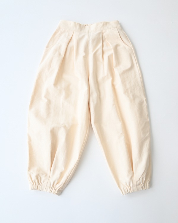 【エヌエイチティー】ロングサーカスパンツ / アイボリー