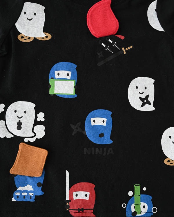 【チークルーム】おばけ忍者Ｔシャツ / ブラック