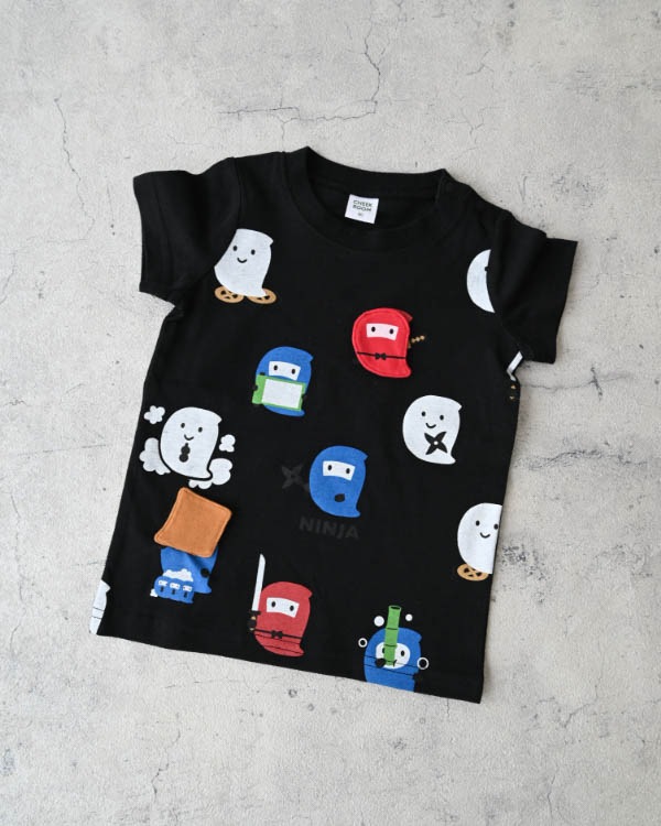 【チークルーム】おばけ忍者Ｔシャツ / ブラック