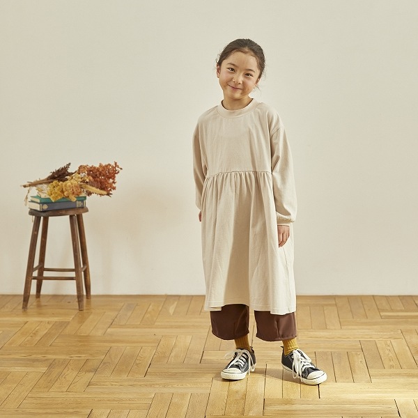 【25FW】ギャザーワンピース / サンド