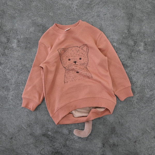 【25FW】ねこ トレーナー / カメオブラウン