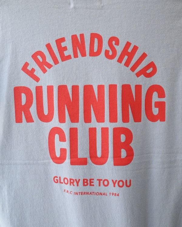 【フォブ】RUNNING CLUB Tシャツ / ホワイト