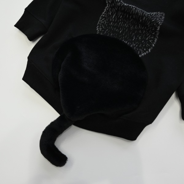 【25FW】ねこ トレーナー / ブラック