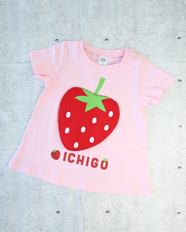 【チークルーム】いちご Tシャツ / ピンク