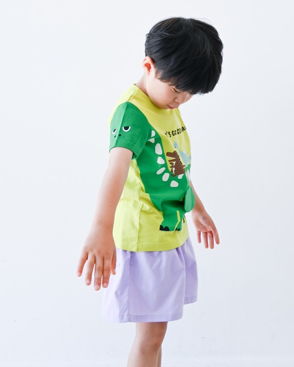 【チークルーム】恐竜のお散歩 Tシャツ / ライトグリーン  