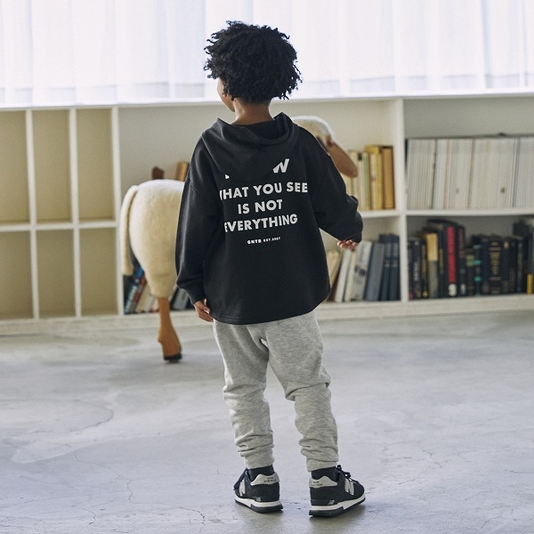 【25FW】KNOW パーカー / ブラック