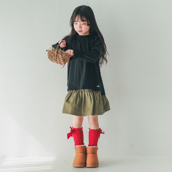 【25FW】フリル ロングＴシャツ / ブラック