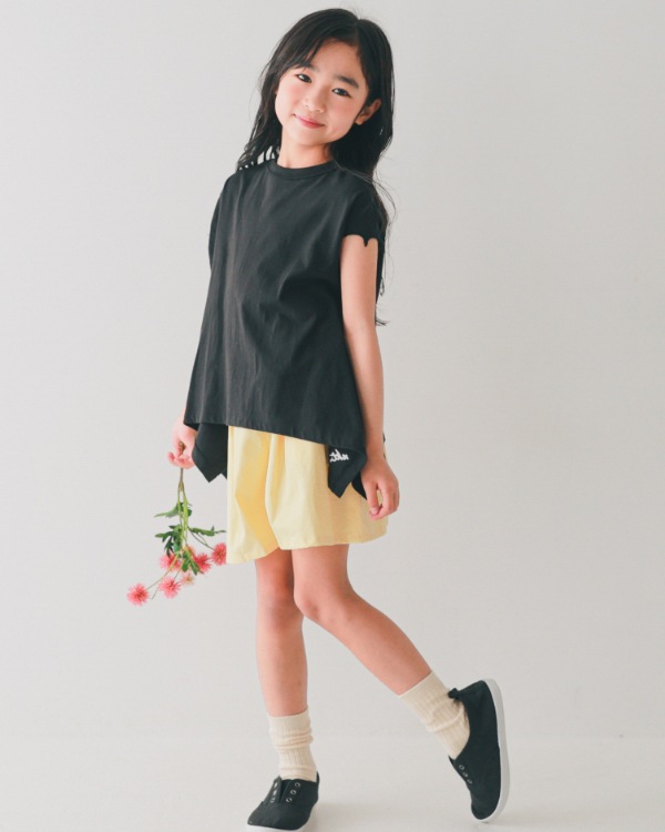 【エヌエイチティー】ハート Tシャツ / ブラック
