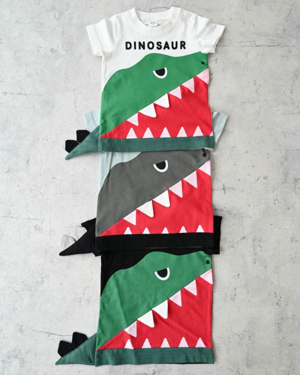 【チークルーム】恐竜歯磨きＴシャツ / ブラック