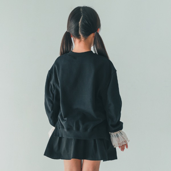 【25FW】ALYSSUM ギャザートレーナー / ブラック