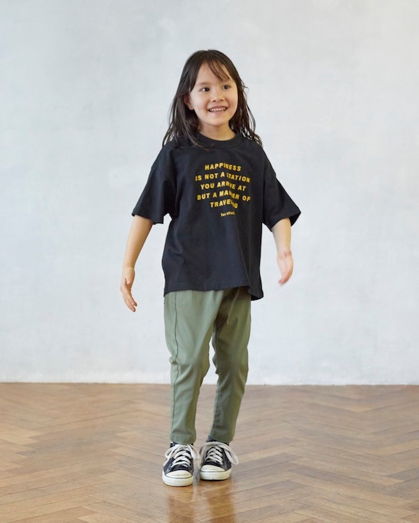 【フォブ】HAPPINESS Tシャツ / ブラック