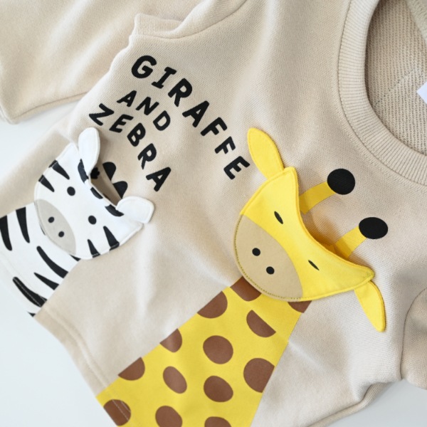 【25FW】きりんとしまうま トレーナー / アイボリー