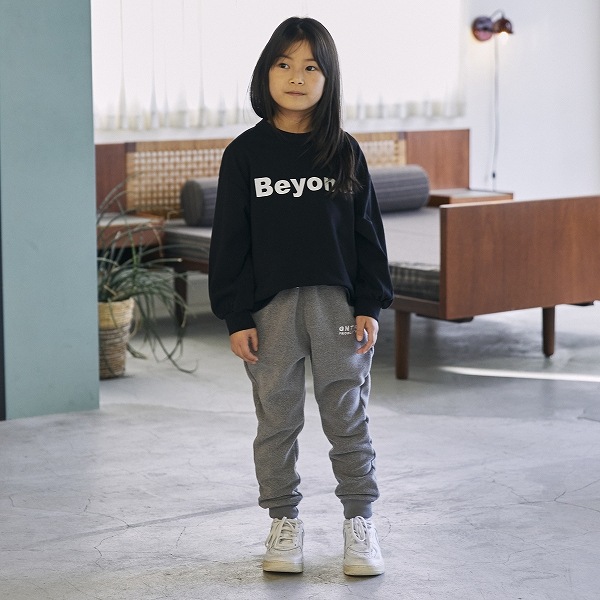 【25FW】Beyond L/S Tシャツ / ブラック