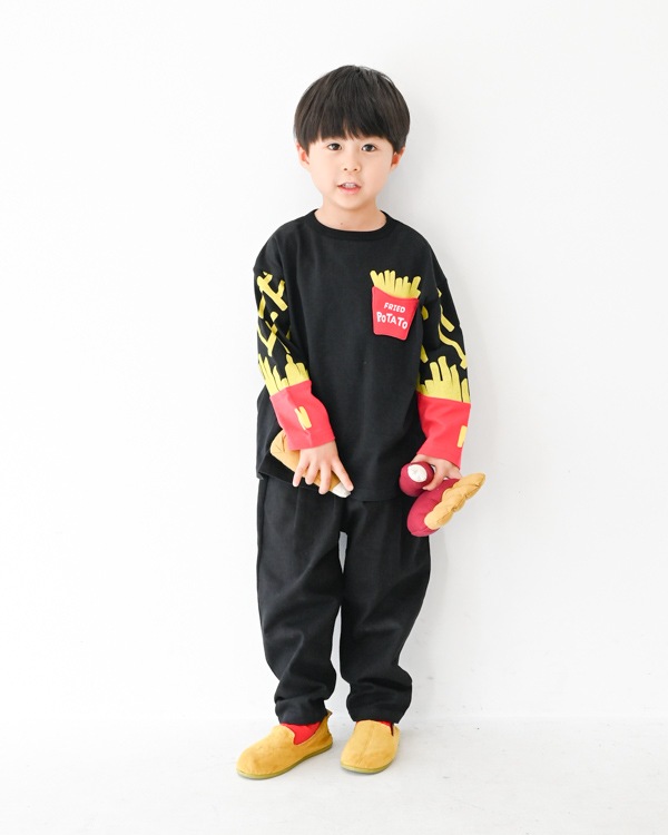 【ニコフラート】ポテト袖ロングＴシャツ / ブラック