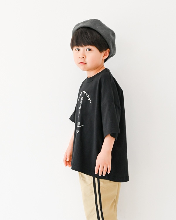 【フォブ】Going Through Tシャツ / ブラック