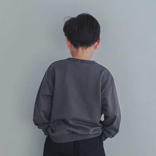 【25FW】CENTRAL トレーナー / チャコールグレー