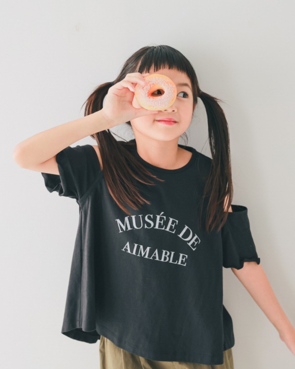 【エヌエイチティー】オフショルダー Tシャツ / ブラック