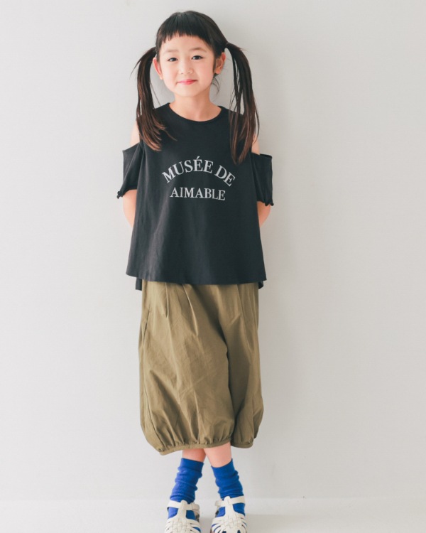 【エヌエイチティー】オフショルダー Tシャツ / ブラック
