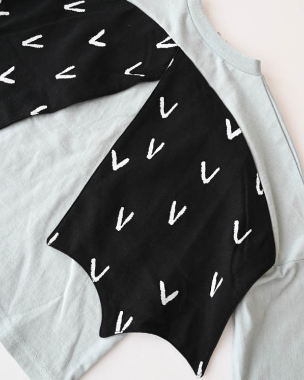 【ニコフラート】プテラノドンロングＴシャツ / サックス