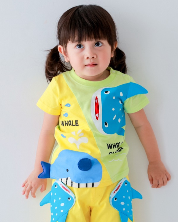 【チークルーム】くじらとさめ Tシャツ / ライトグリーン