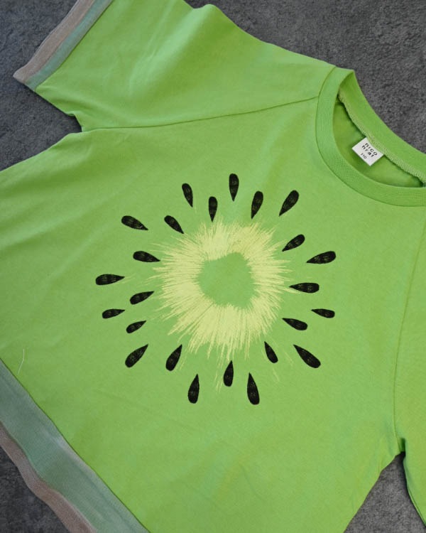 【ニコフラート】フルーツなりきり Tシャツ / グリーン