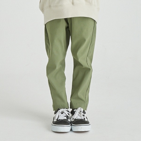 【定番】テーパードスリムパンツ/ カーキ