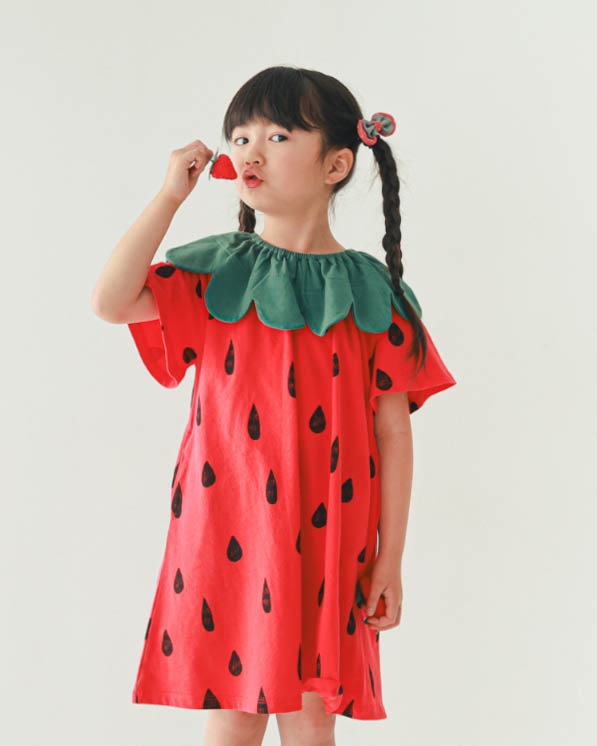 【ニコフラート】いちごワンピース / レッド