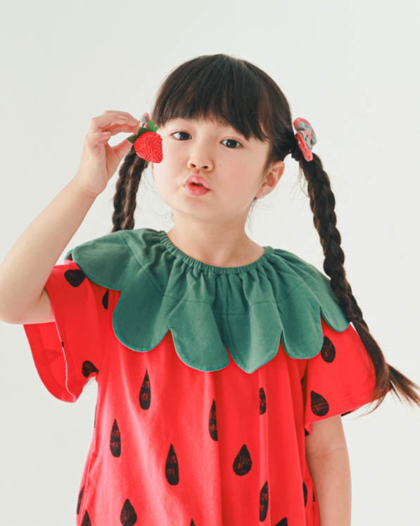 【ニコフラート】いちごワンピース / レッド