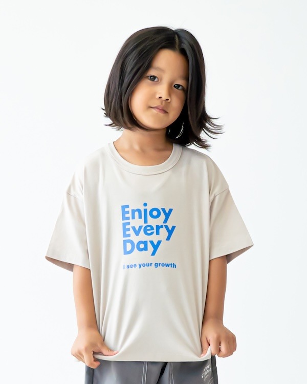 【フォブ】Enjoy Tシャツ / グレージュ  
