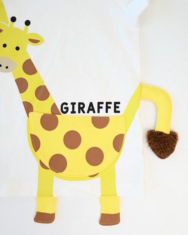 【チークルーム】きりんポシェット Tシャツ / オフホワイト