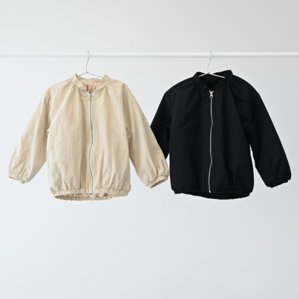 【25FW】ナイロン ギャザージャケット / ブラック