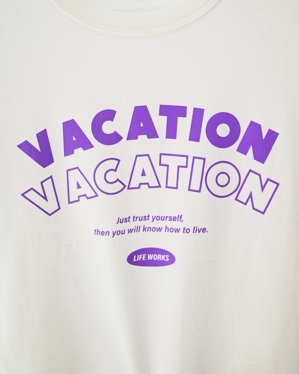 【フォブ】VACATION Tシャツ / チャコールグレー  