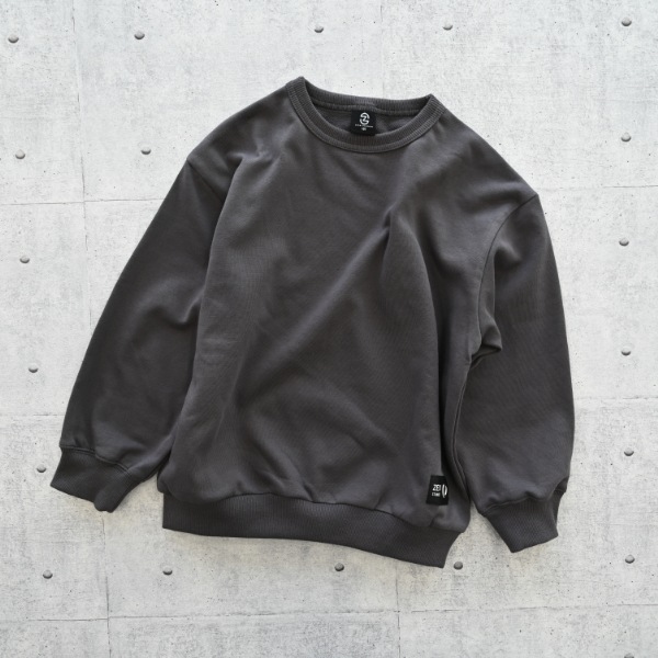 【25FW】ベーシック トレーナー / チャコールグレー