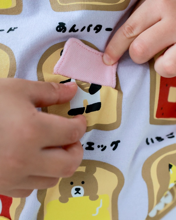 【チークルーム】いろんなパン Tシャツ / パープル