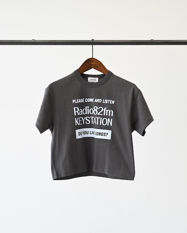 【ジェネレーター】Radio Tシャツ / チャコールグレー