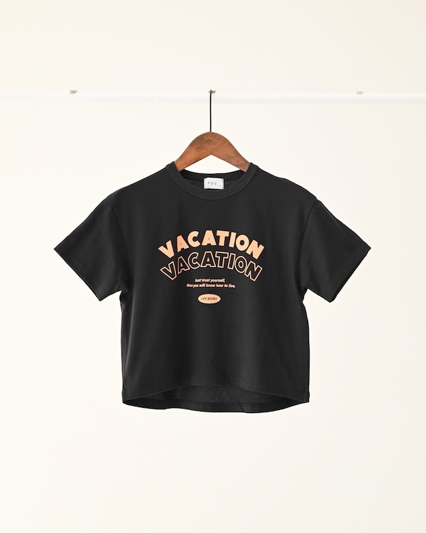 【フォブ】VACATION Tシャツ / ブラック  