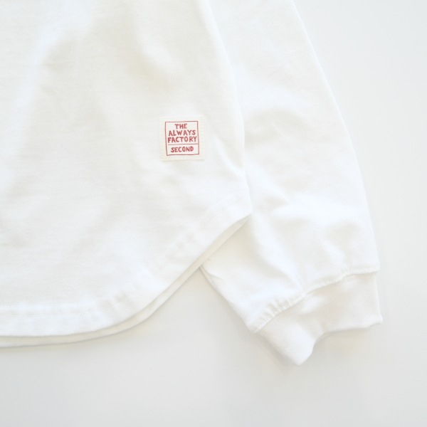 【25FW】GO TO TRIP ロングTシャツ / オフホワイト