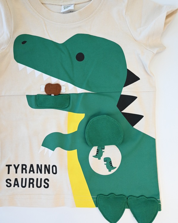 【チークルーム】恐竜の足 Tシャツ / アイボリー