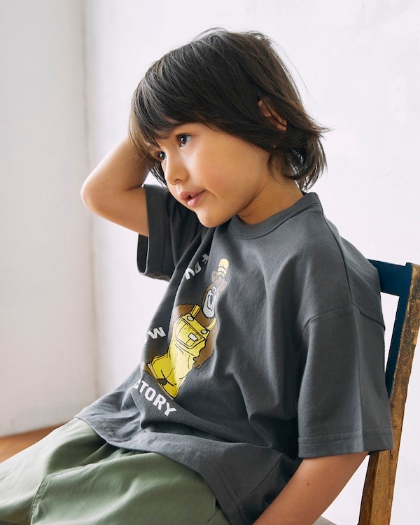 【フォブ】F/B BEAR Tシャツ / チャコールグレー