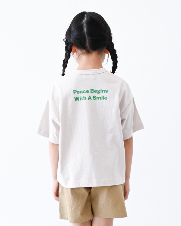 【ジェネレーター】Peace Begins Tシャツ / サンド