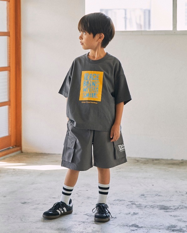 【ジェネレーター】Peace Begins Tシャツ / チャコールグレー