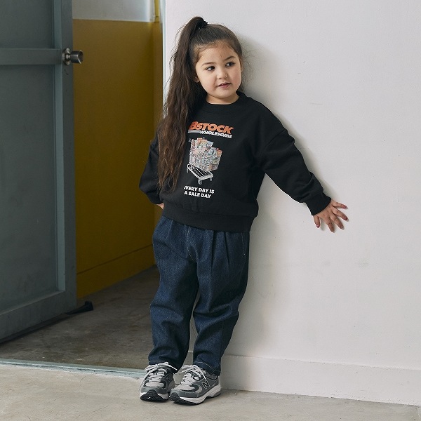 【25FW】WHOLESOME トレーナー / ブラック