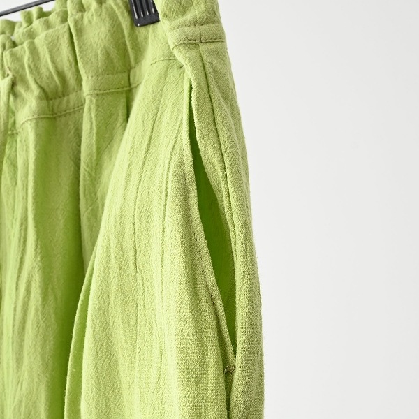 【25SS】ワイドテーパードパンツ / イエローグリーン
